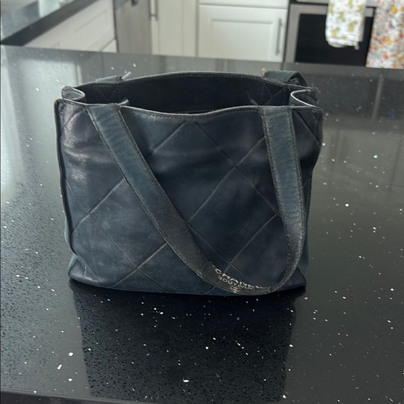 Chanel Black Quilted Leather Tote Bag - Picture 1 of 4